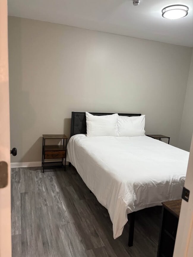 Photo - 1507 Centre St Unit 1