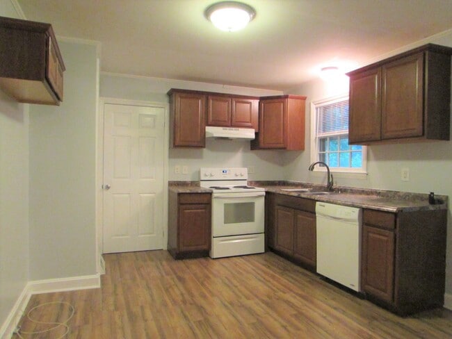 Photo - 209 Sowers Ferry Rd