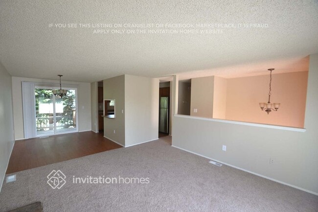 Photo - 5069 37th St NE