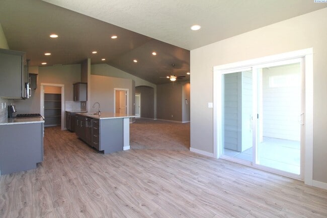 Photo - 3 Bed/2 Bath + an Office Home in West Pasco