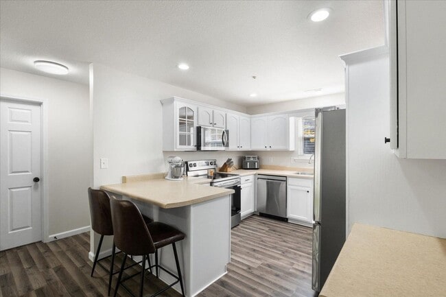 Photo - Single Family Home in Vanderveen - Available For Rent!