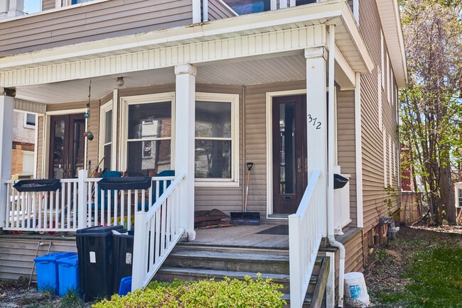 Covered Porch Entry - 370-372 Morris St