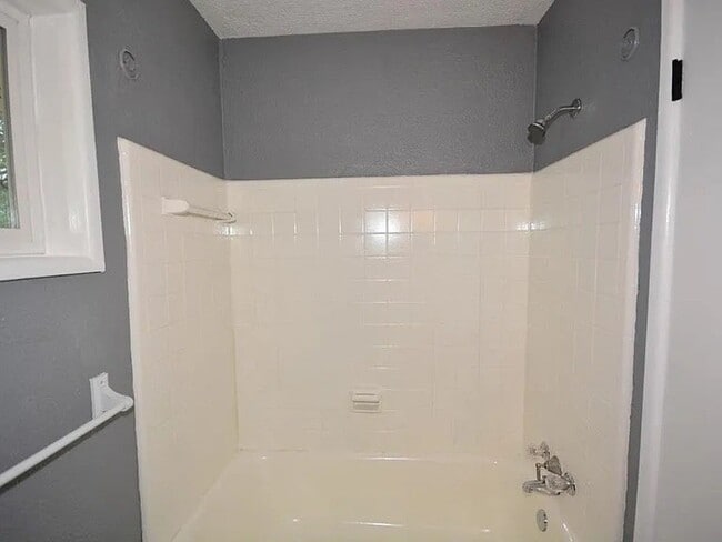 Photo - 1846 Derby Dr