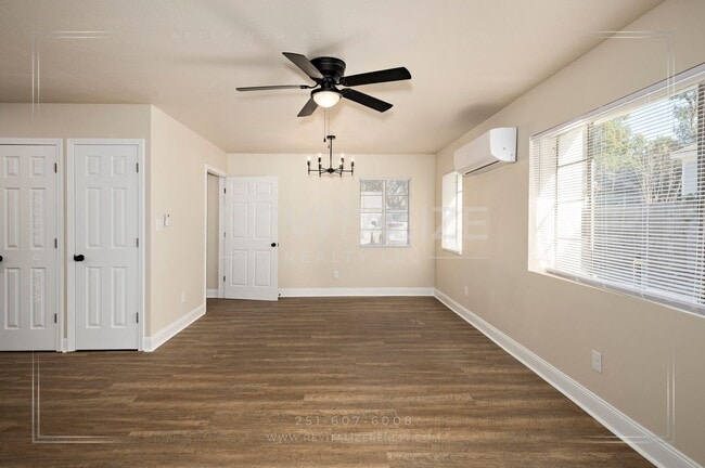 Photo - 1704 McGill Ave Unit 1704 McGill Ave  B