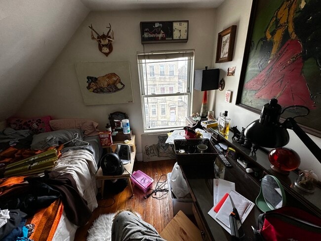 Photo - 40 Hooker St