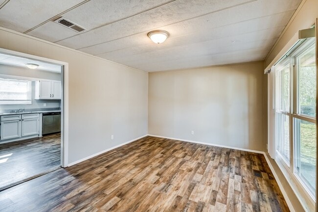 Photo - 230 Poplar Springs Dr