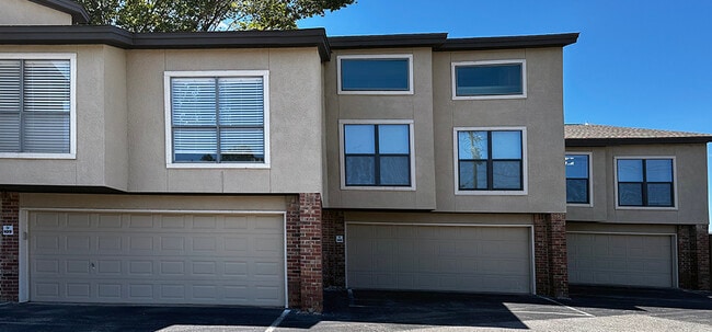 Photo - 6723 Eastridge Dr