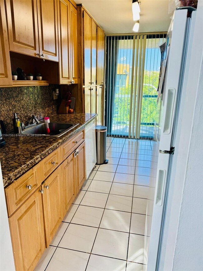 Photo - 11780 SW 18th St Condo Unit 510-2