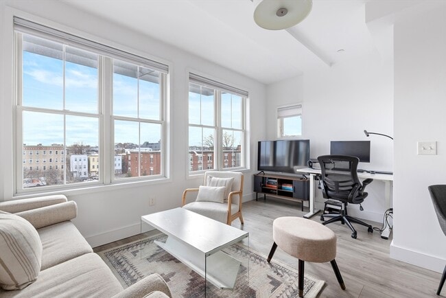 Photo - 70 S Bremen St Unit 501