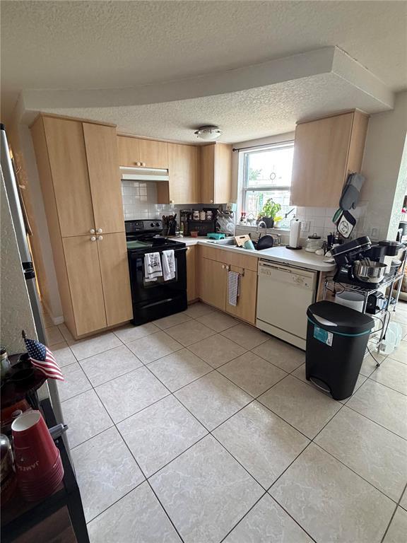 Photo - 4030 Dalwood Dr