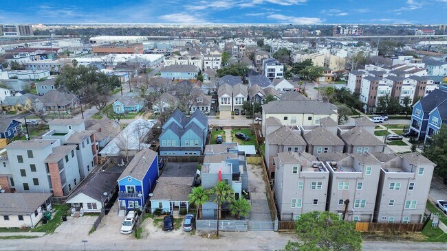 Photo - 1708 Winter St Unit C