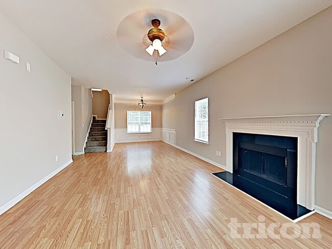 Photo - 2303 Cilantro Way