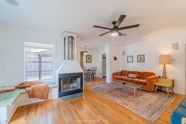 Photo - AUGUST PRE-LEASE! ADORABLE 3 bedroom!