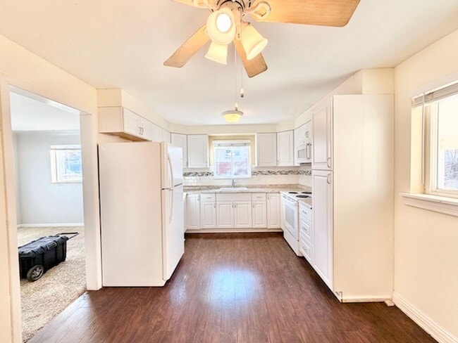 Photo - DEC RENT FREE FOR A LEASE STARTING BY NOV 15TH! - BRICK HOME WITH FINISHED BASEMENT