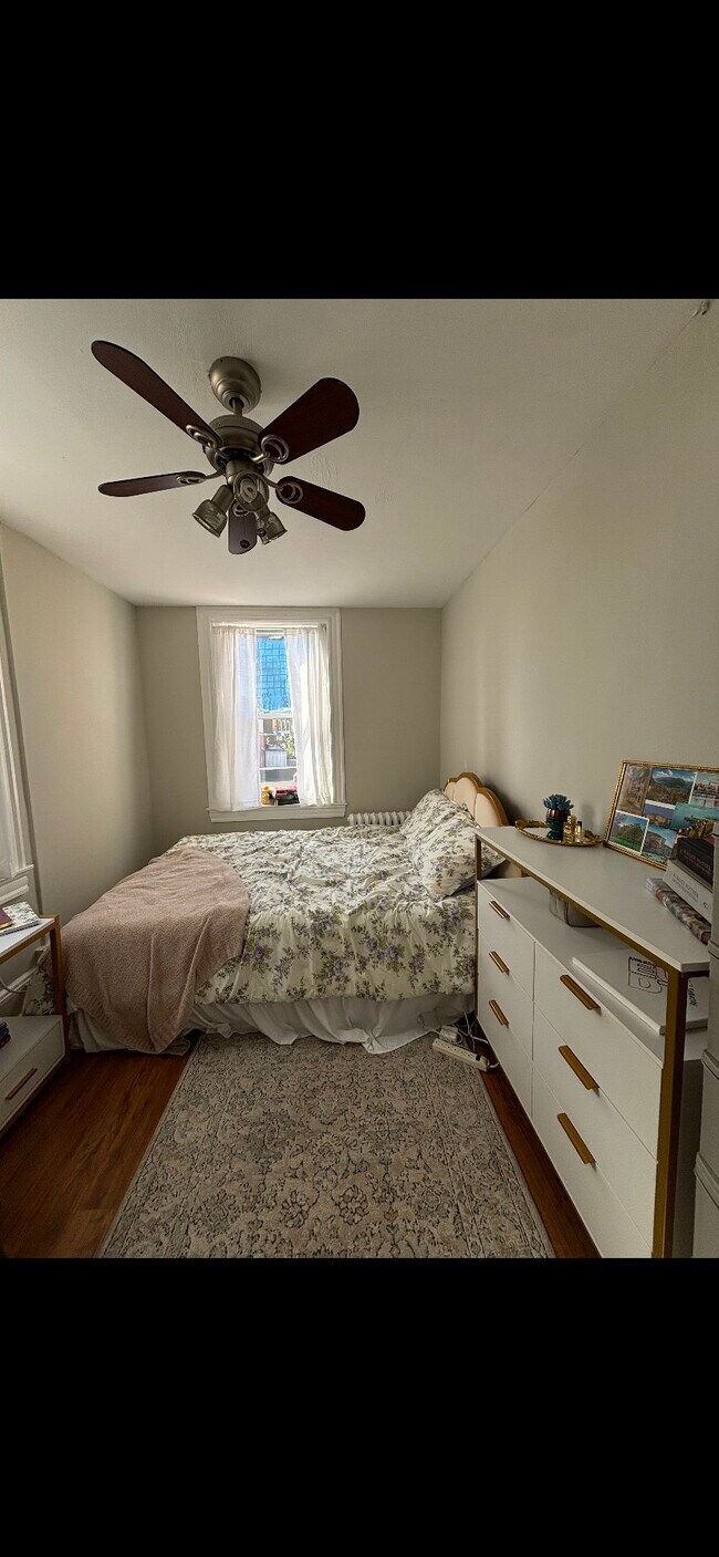 Photo - 226 Hanover St