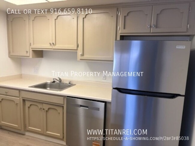 Photo - 1050 Clinton Rd