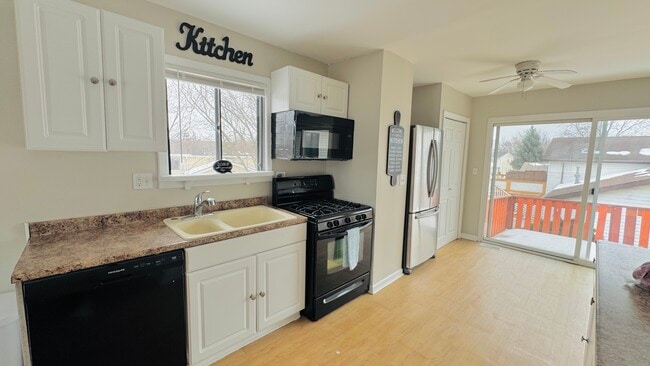 Photo - 2363 Cove Dr