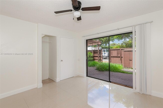 Photo - 6455 SW 116th Pl