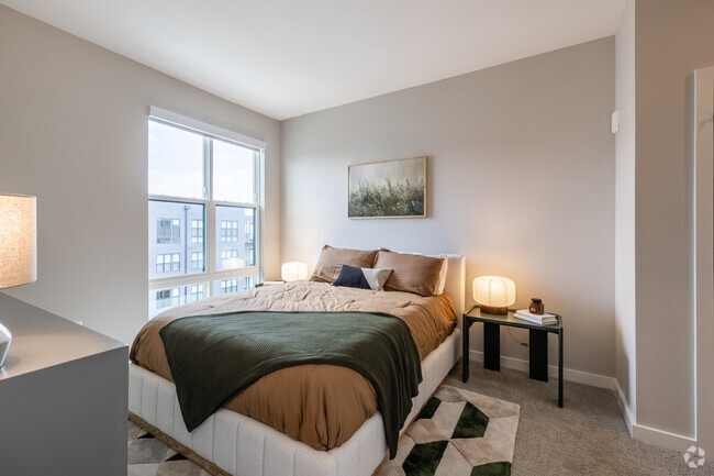 2BR, 2BA - B6 - 1,062SF - Bedroom