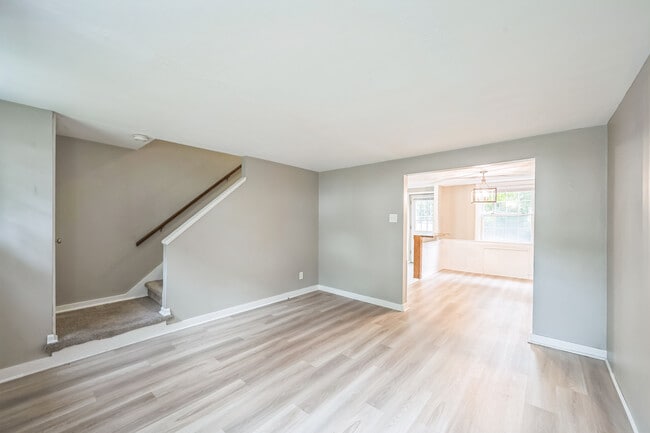 Photo - 144 Sunrise Dr