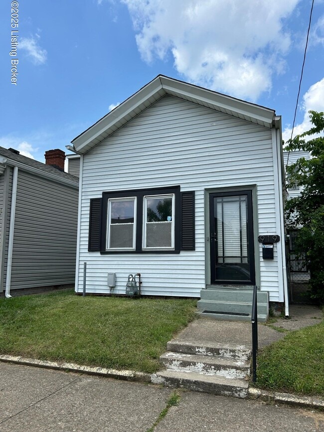 Photo - 919 E Oak St