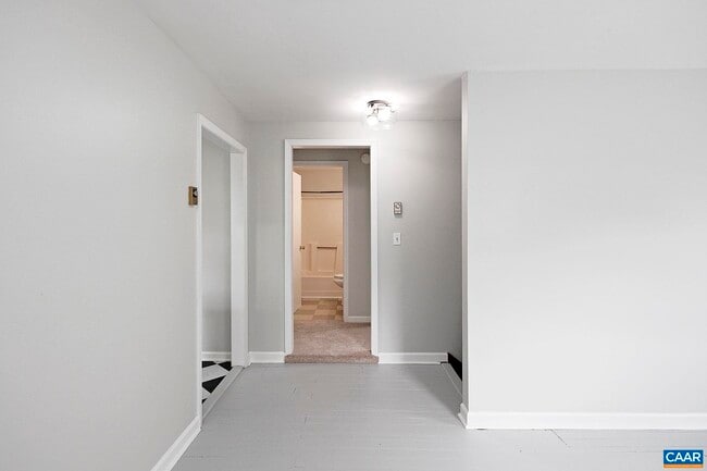 Photo - 136 Goodman St