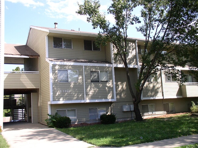 1310 Kentucky St