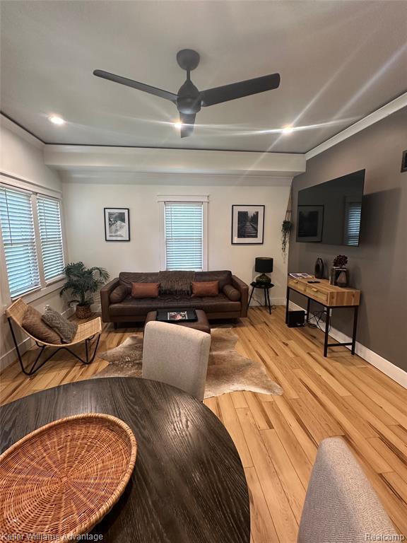 Photo - 30438 Fairfax St