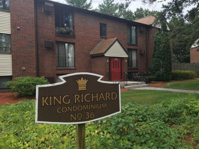 Building Photo - 36 English Village Rd Unit 104