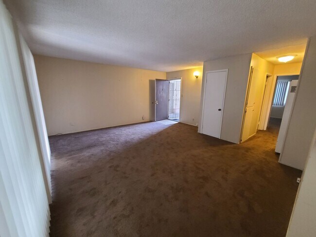 Photo - Utilities Included! Hayward 2-Bedroom with... Unidad 2