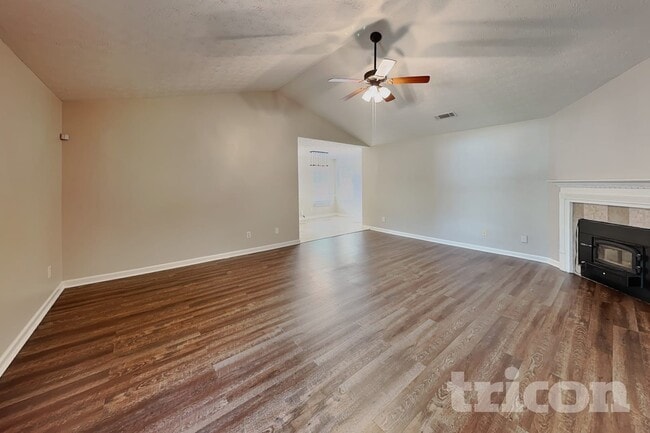 Photo - 314 Shelley Ln