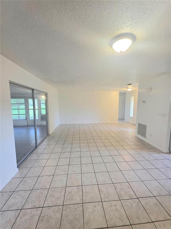 Photo - 728 Bahia Cir