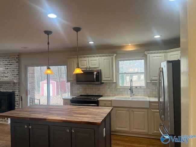 Photo - 7110 Jones Valley Dr SE