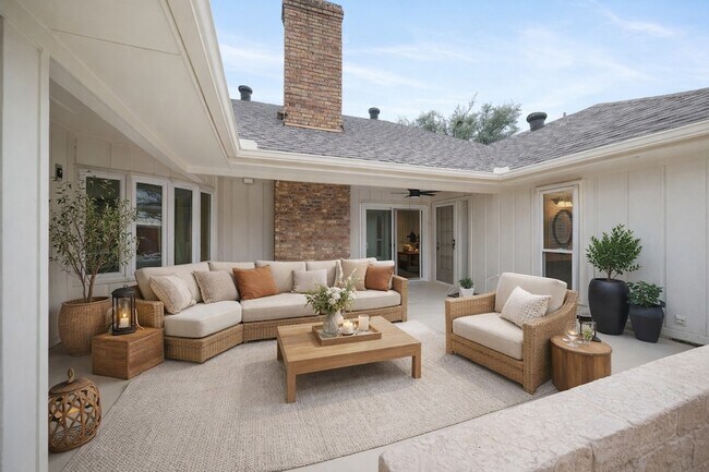 Photo - 3609 Brookshire Dr