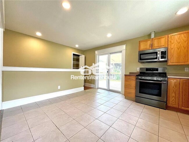 Photo - 5810 Francis Ave