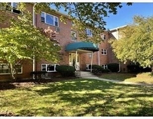 Building Photo - 89 Walnut St Unit #1 Rental