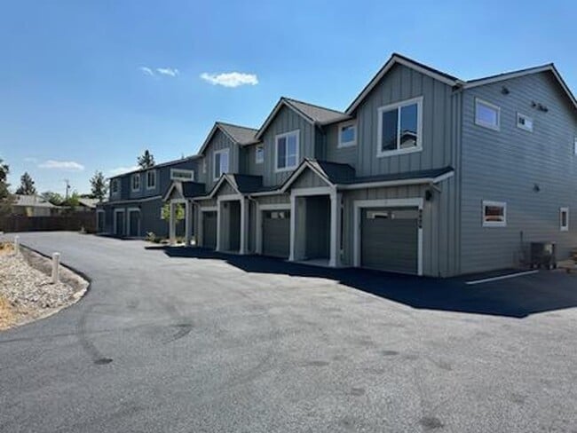 Photo - Brand New 3 Bedroom Townhouse