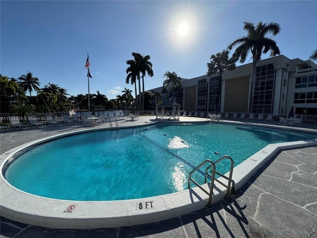 Photo - 2970 NE 16th Ave Unit 111