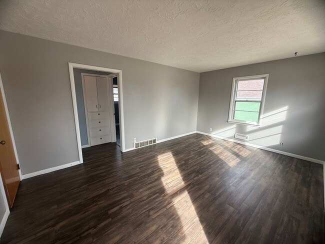 Photo - Two bedrooms, one and half bathroom, pet friendly, home, with a one car, detached garage!