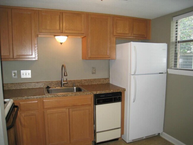 Photo - 2500 Burleson Rd Unit 402