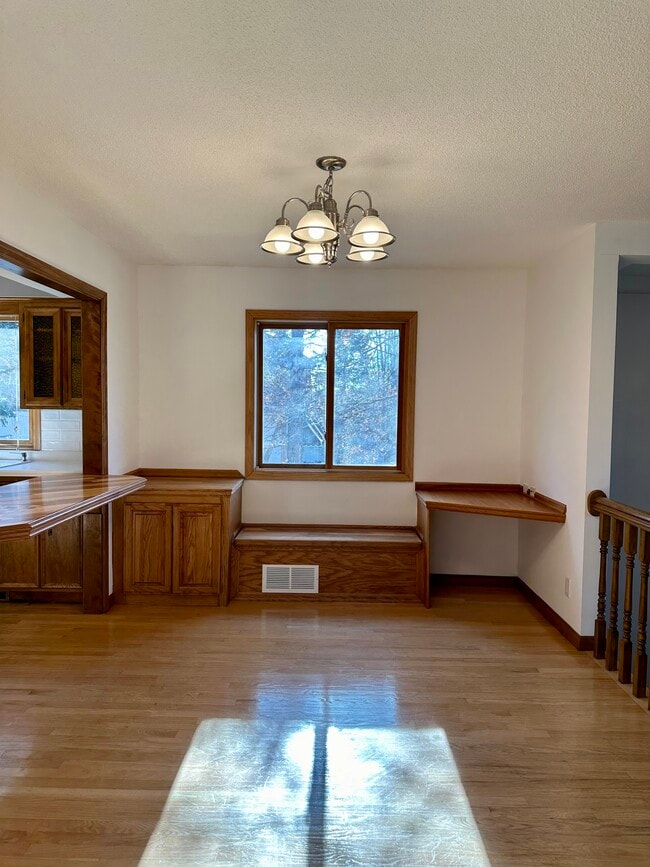 Photo - 7303 Glouchester Dr