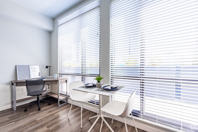 Studio - 583SF