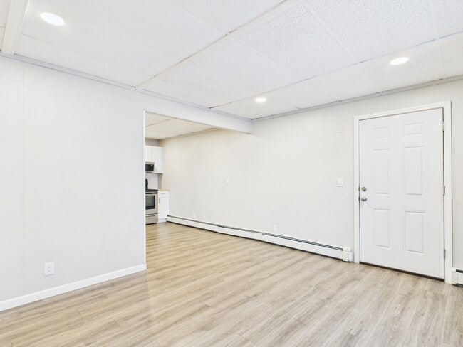 Photo - 246 E 7th Ave Unidad 7