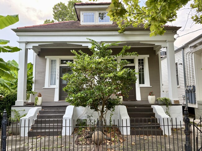 Building Photo - 1358 Constance St Rental