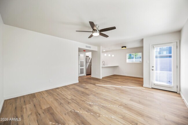 Photo - 4139 N 27th St Unit 3