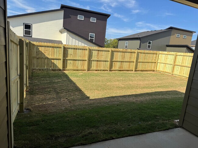 Photo - 1802 SW Poigai Wy