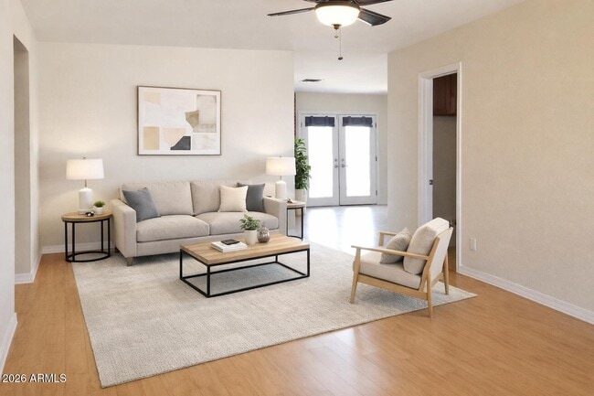 Photo - 3825 W Libby St