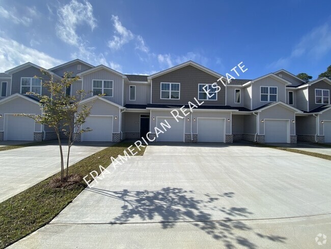 Building Photo - 2 Miles to Hurlburt Field AFB Rental