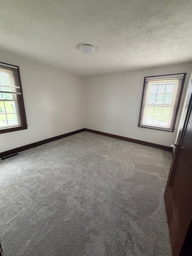 Photo - 7527 Morgan Rd