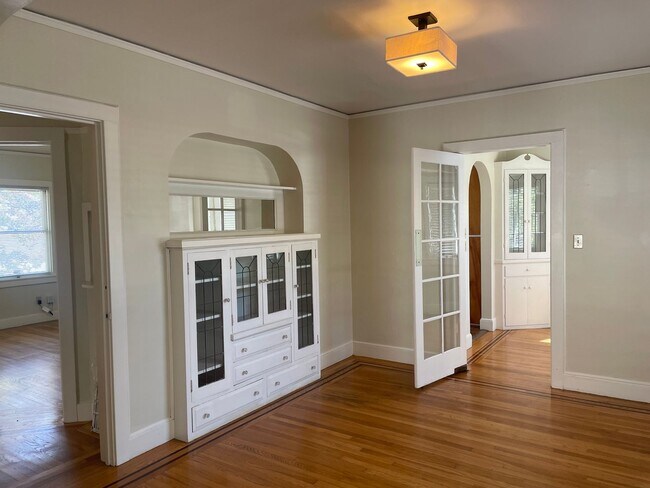 Photo - 2 Bedroom 1 Bathroom Home in West Tahoe Park